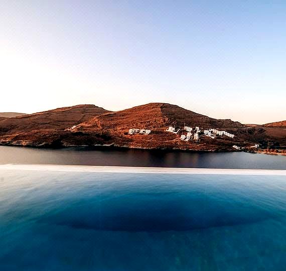 Ble Kythnos Suites